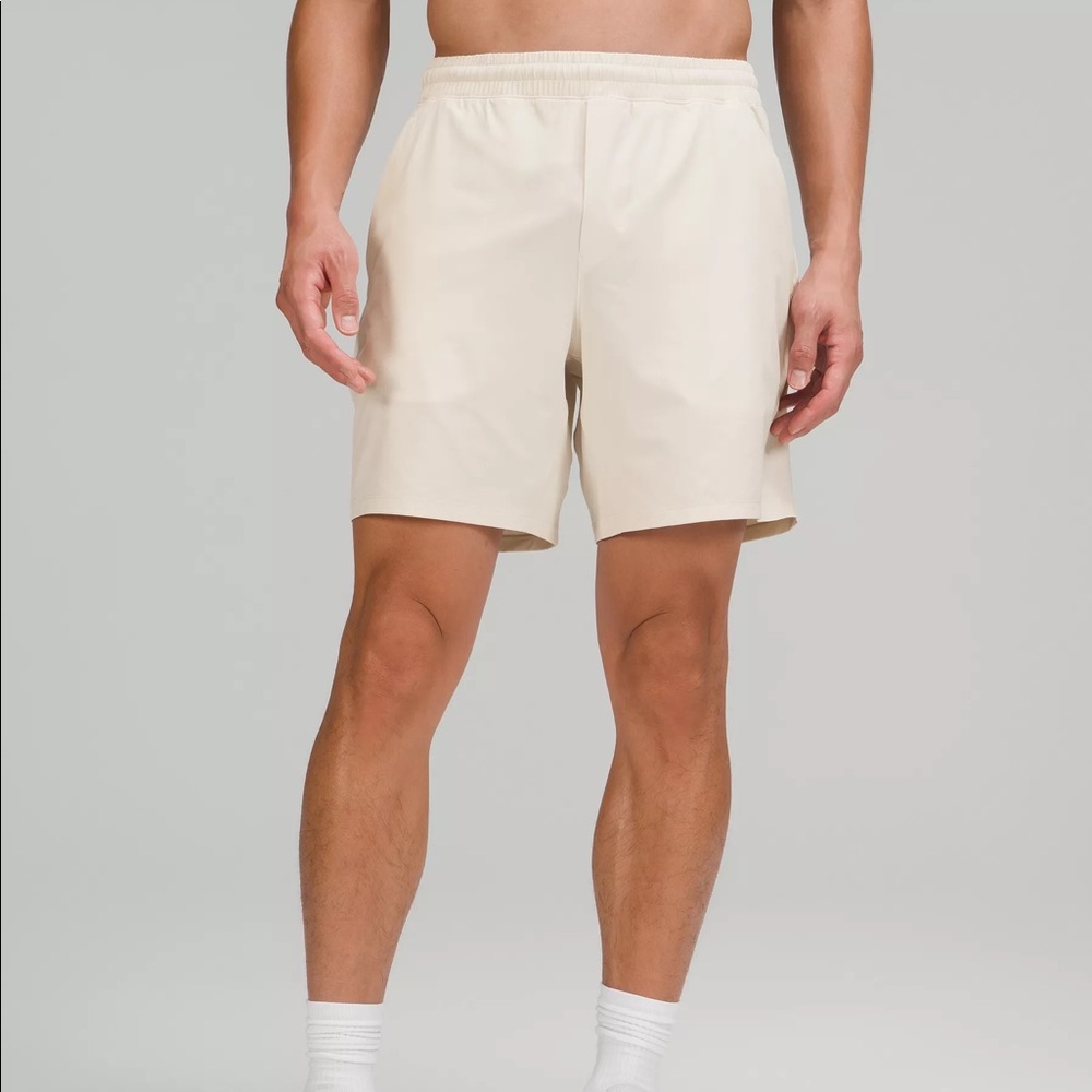 NWT Mens Pace Breaker Short 5” Linerless